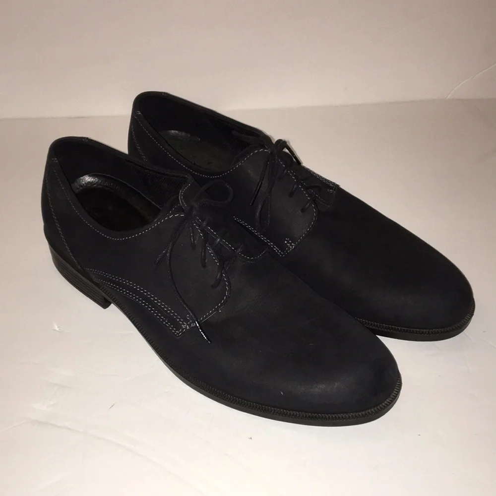ECCO Men’s Black Suede Oxford Lace up Shock Point Heel
